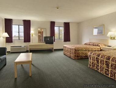 Super 8 By Wyndham Liverpool/Clay/Syracuse Area Værelse billede